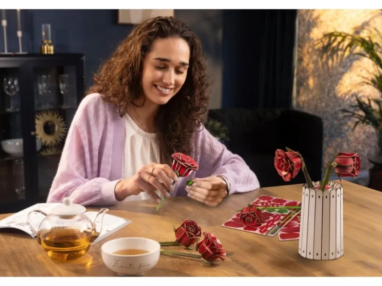 Revell 00631'Dream of Roses' Holzblumen Bausatz