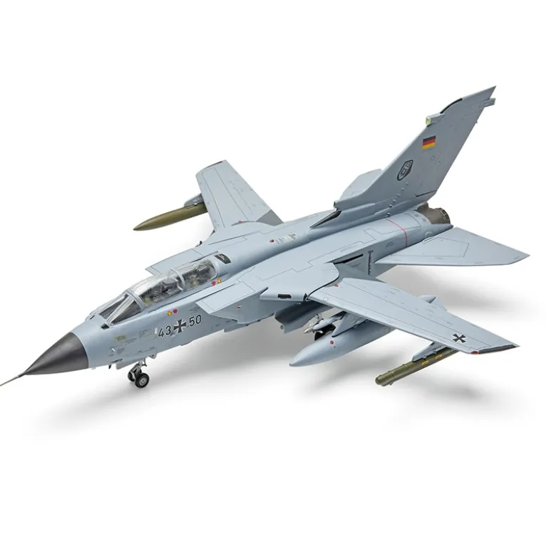 Revell 05627Geschenkset 70 Jahre Bundeswehr: Aircraft Bausatz 1:72 inkl. Farben, Pinsel, Kleber