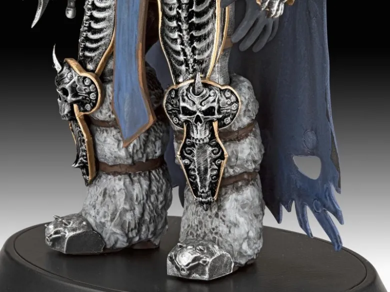 Revell 03515Geschenkset World of Warcraft "The Lich King" Bausatz inkl. Basiszubehör