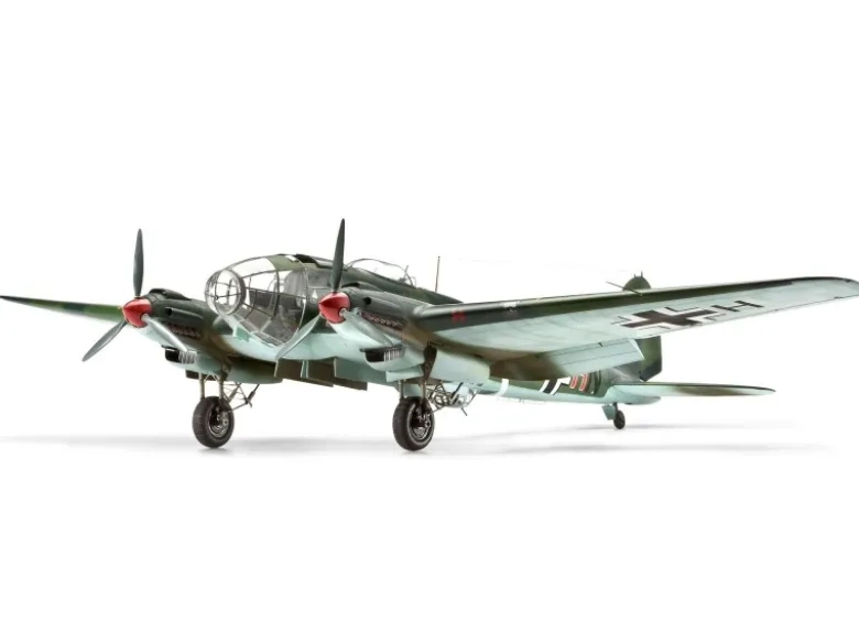 Revell 03755Heinkel He 111 P-1, Modellbausatz 1:32