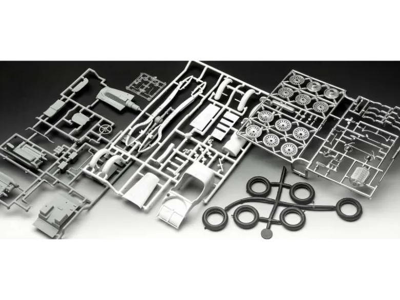 Revell 07737Mercedes-Benz SSKL Bausatz 1:32