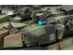 Revell 63360Model Set Leopard 2A7A1, Bausatz 1:35 Modellbausatz mit Basiszubehör