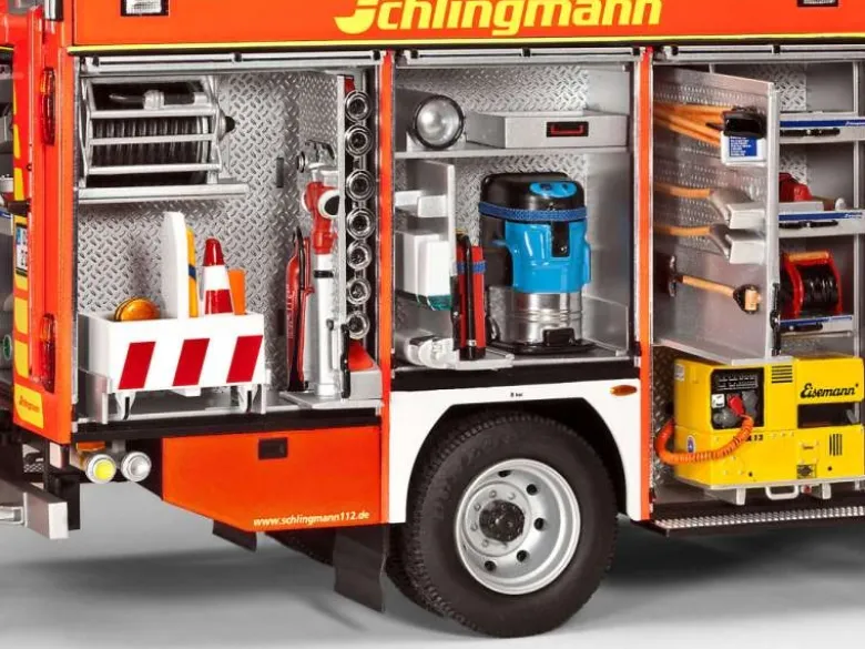 Revell 07404Schlingmann LF 20/16, Modellbausatz 1:24