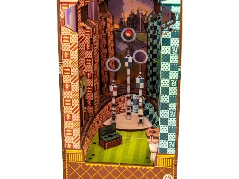 Revell 00532Tiny Adventures - Harry Potter 'Quidditch Field' Book Nook - Miniaturwelt aus Holz zum Zusammenbauen