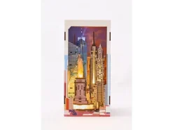 Revell 00540Tiny Adventures - 'New York' Book Nook - Miniaturwelt aus Holz zum Zusammenbauen