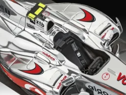 Revell 07096Vodafone McLaren Mercedes MP4-25 'Lewis Hamilton' 1:24 Modellbausatz