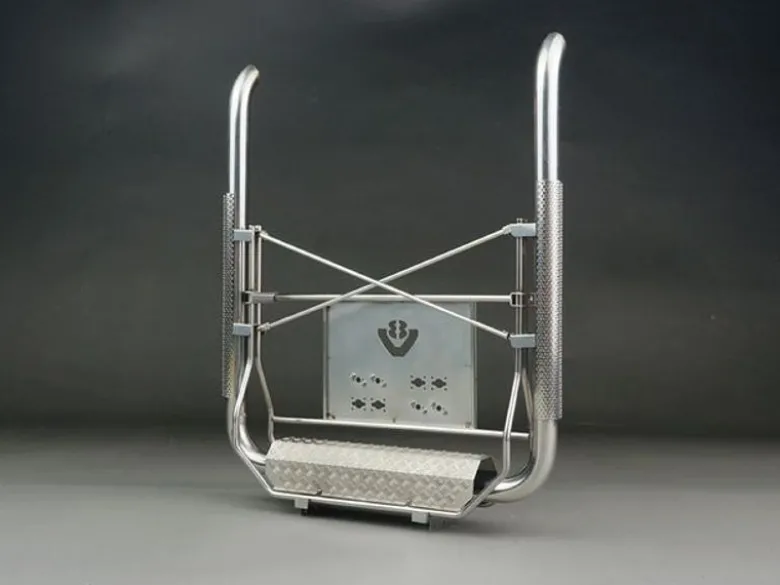 ScaleClub 50233Auspuffanlage für SCANIA mit Geräteträger V2A für 1/14 Truck