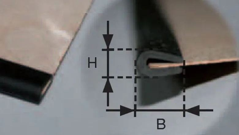Simprop electronic 1023144Cockpitgummi für Kanten bis 2mm (1 Meter lang)