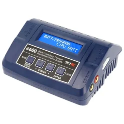 SkyRC SK100149e680-B AC/DC Lipo/Nim/H PB Ladegerät 1-6S LiPo 10A 80 Watt Bleiakku und AGM-Modus ! XT-60 Ladekabel