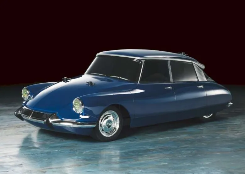 Tamiya 58734Citroen DS MB-01 2WD On-Road 1/10 Bausatz