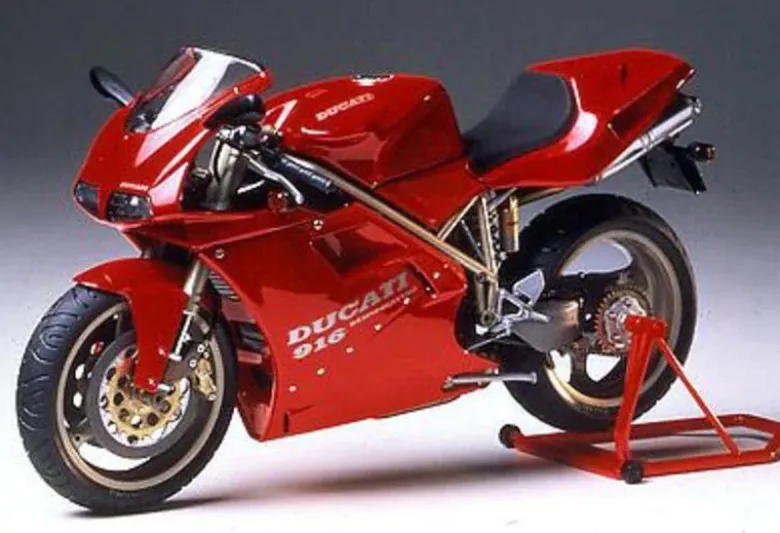 Tamiya 140681:12 Ducati 916 Desmo. 1993