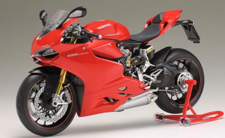 Tamiya 14129Ducati 1199 Panigale S 1:12 Modellbausatz