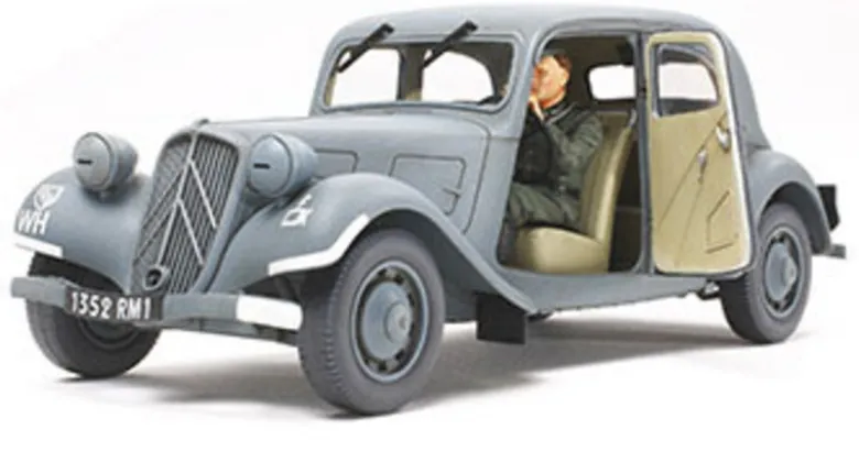 Tamiya 35301Französischer Citroen Limousine 1:35 Modellbausatz