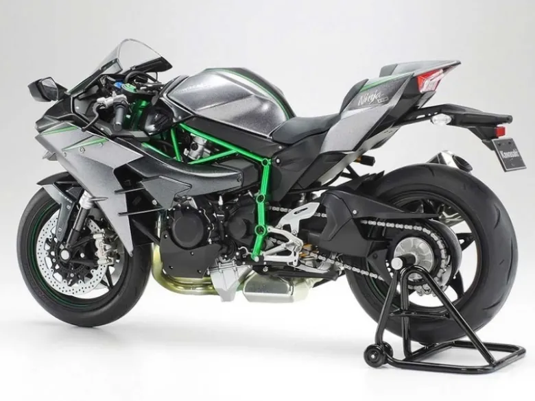 Tamiya 14136Kawasaki Ninja H2 Carbon 1:12 Plastik Modellbausatz