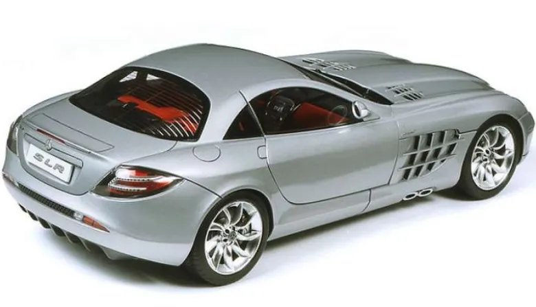 Tamiya 300024290Mercedes Benz SLR McLaren Street, Plastikbausatz, 1:24