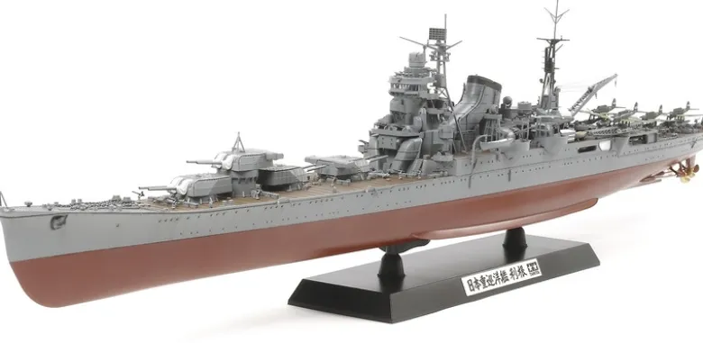 Tamiya 78024WWII JPN Schwerer Kreuzer Tone, Plastikbausatz, 1:350