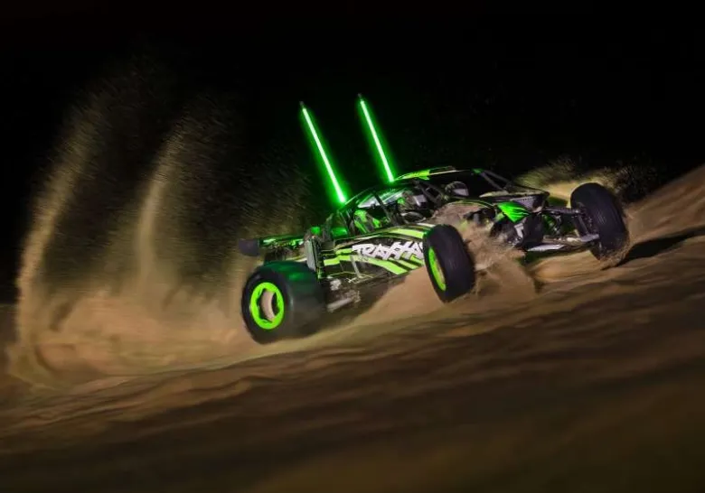 Traxxas 109076-4-GRNFUNCO RWD 8S VXL 1/6 Sand Car RTR Brushless, grün +88km/h, Scheibenbremse vorne, Sandpaddle