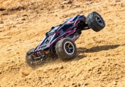 Traxxas 67376-4REDSET1Rustler 4x4 VXL HD 1:10 Brushless Stadium-Truck RTR, rot inkl. Traxxas 3S 5000 Lipo-Akku & EZ-Peak Ladegerät